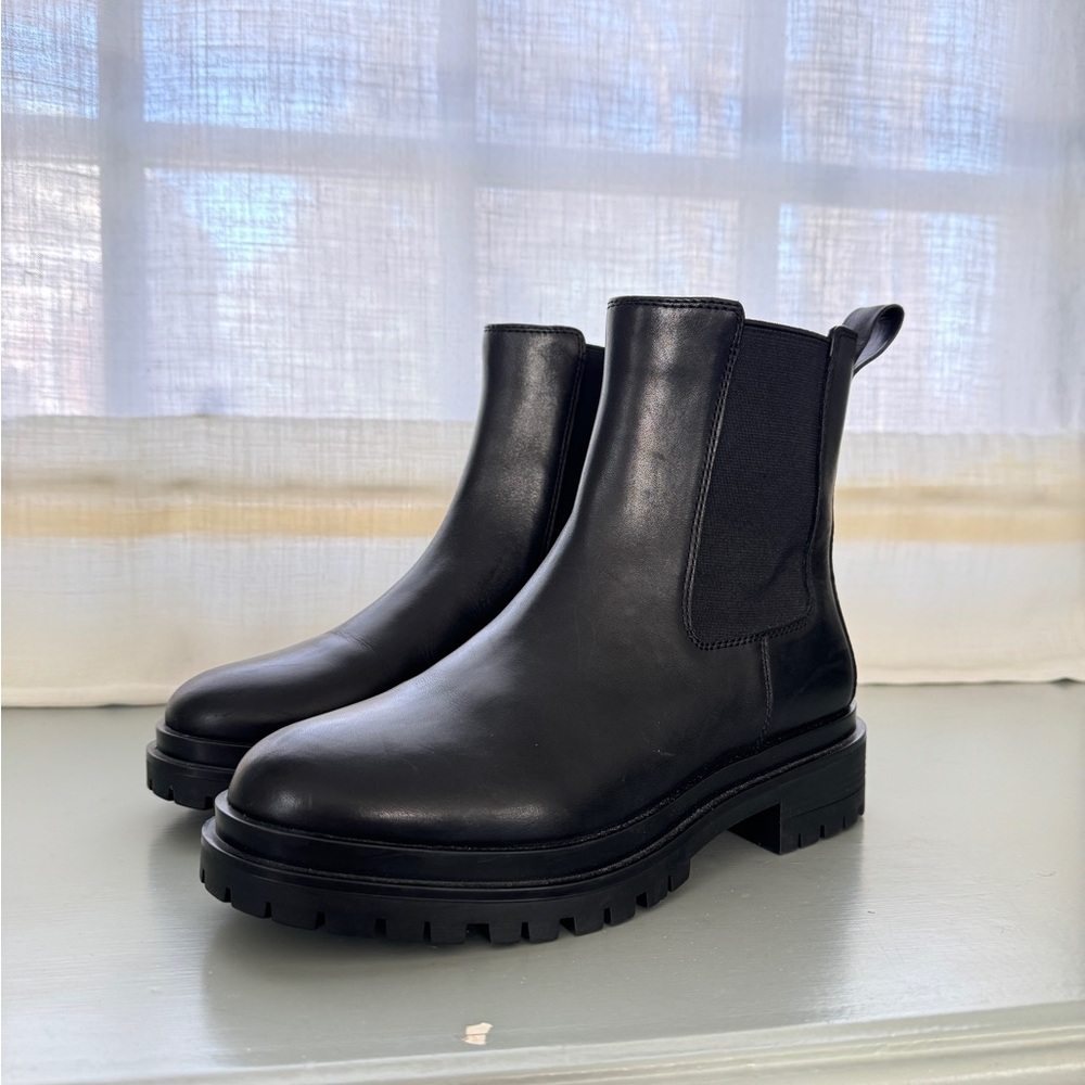 Black Leather Chelsea Boots